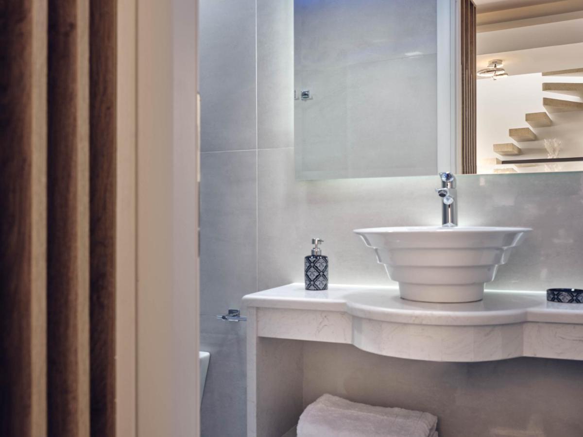 Savvas & Joanna Boutique Apartment Laganas Ngoại thất bức ảnh